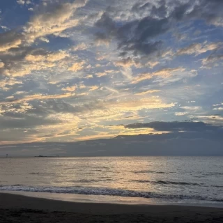目の前が海!