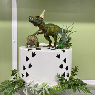 め〜〜っちゃかわいい！恐竜ケーキ