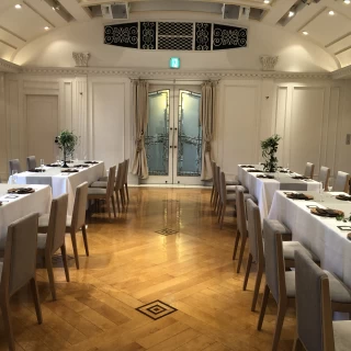 ナチュラルな雰囲気の会場