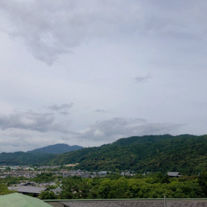 披露宴会場奥側の屋外テラスからの眺望
山側|678452さんのウェスティン都ホテル京都の写真(1933930)