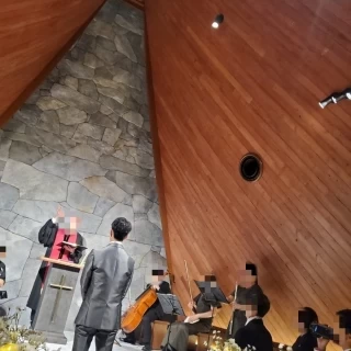 三角形のチャペル