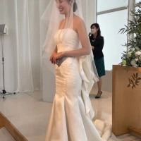 リングボーイを待つ花嫁