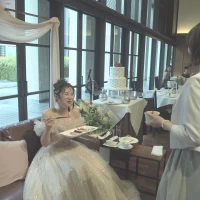 もぐもぐ新婦