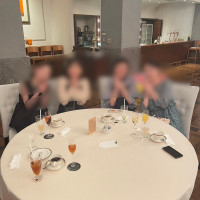 ゲストテーブル