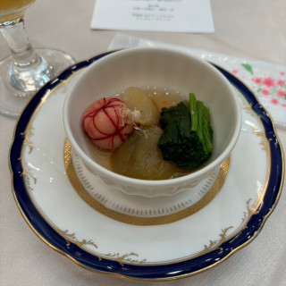 食前の料理