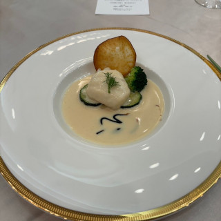 魚料理
白身魚のヒラメです