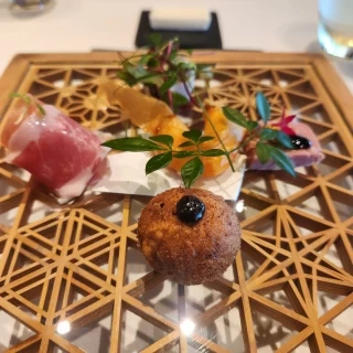 試食の前菜です