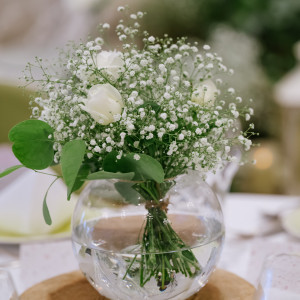 テーブル装花です。ナチュラルで可愛かったです！|679182さんのヴィラ・デ・マリアージュ高崎の写真(1934221)