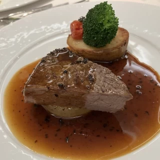 食事のお肉