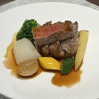 やわらかいおにくでした。