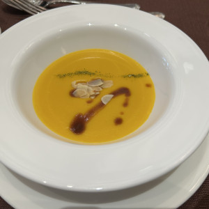 季節のポタージュ|679675さんのアーヴェリール迎賓館(岡山)/テイクアンドギヴ・ニーズウェディングの写真(2556117)