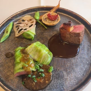 お肉