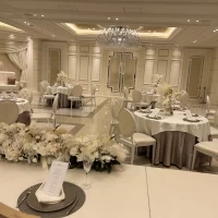 披露宴会場モードパリ