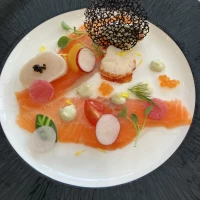 試食