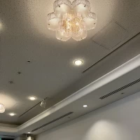 試食会場照明（桜モチーフ）