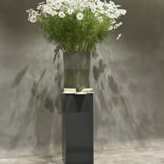 季節に合わせた花