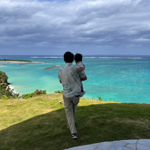 ゲストが待っている間も景色が綺麗です。|680592さんのKAYATSUMA OKINAWA～珊瑚の教会～の写真(1943954)