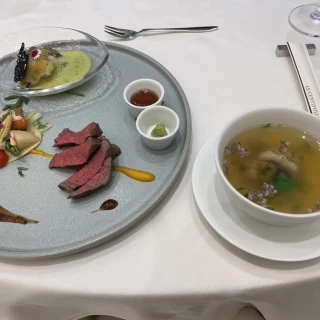 試食