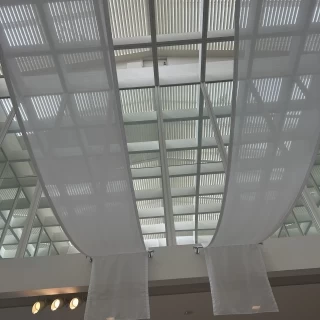 披露宴会場の天井1