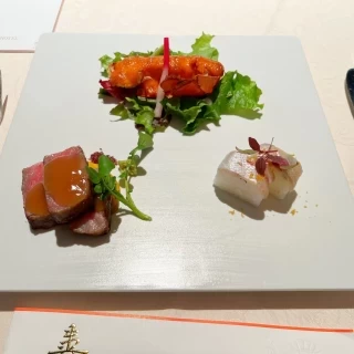 試食