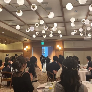 披露宴入場2