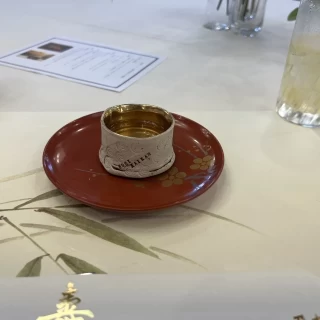 最初に出てくる出汁です。