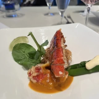 オマール海老のお料理