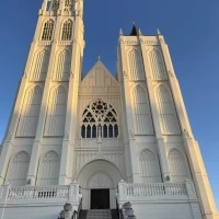 チャペルを外から見た写真です