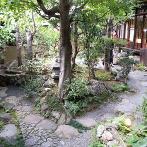 建物から眺めることも、庭に出ることもできます|681299さんの京都祝言 SHU:GENの写真(1951928)
