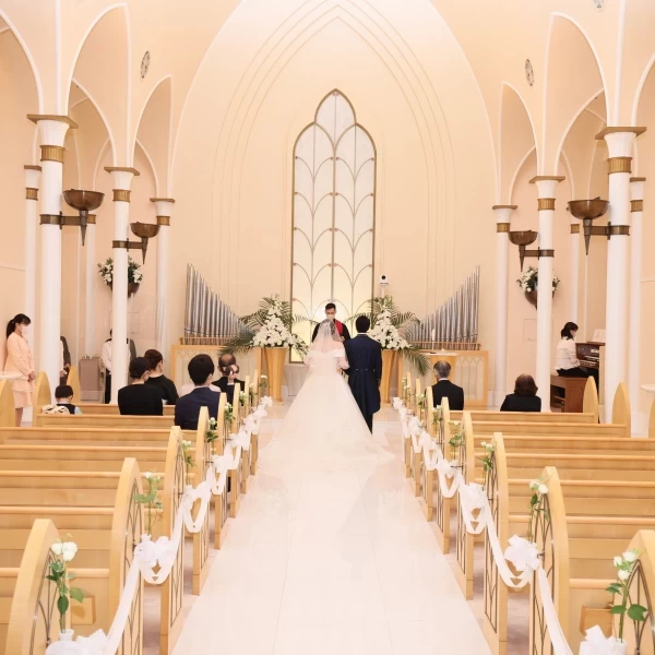 大好きなキャラクターにお祝いしてもらえる！」｜アンバサダーホテル