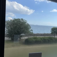 海が見えました