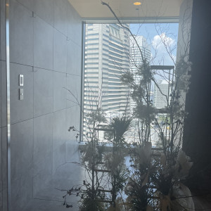 チャペル入る前の景色|682218さんのYOKOHAMA MONOLITH ～横浜モノリス～の写真(2210750)