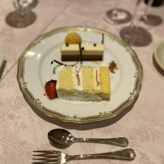 ウエディングケーキ
