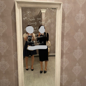 お手洗いの全身鏡に新婦からの手書きメッセージ|682343さんのストリングスホテル 八事 NAGOYA（営業終了）の写真(1966184)