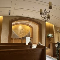 室内　キリスト式チャペル