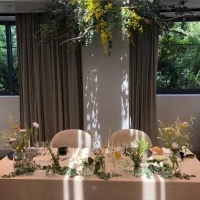 メインテーブル