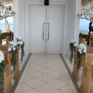 入場扉です