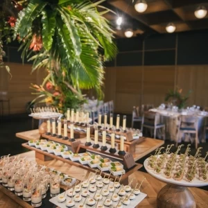 前菜は、ゲスト自身で取る形式でした。|682599さんのエースホテル京都 （Ace Hotel Kyoto）の写真(1962058)