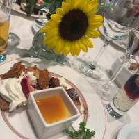 向日葵がテーブルに華を添えてくれました。