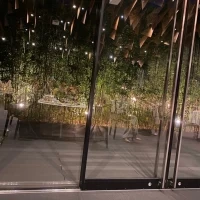 夜は外の雰囲気が良かった