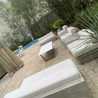 挙式場横のガーデン