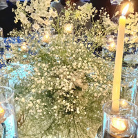 テーブル装花と蝋燭がとても美しかったです