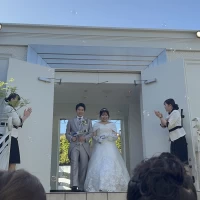 ガーデンセレモニー
チャペルから直結
