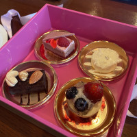 デザートケーキ