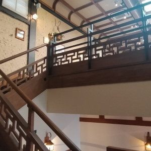 二階にある披露宴会場に入場するための大階段です|683644さんのPAVILIONCOURT(パビリオンコート)の写真(1971595)