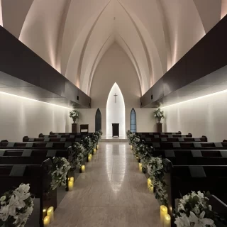 チャペル正面から