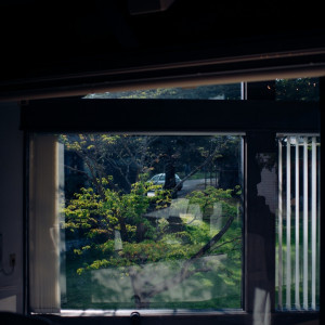 披露宴会場の窓から|684042さんの空の庭の写真(2039533)