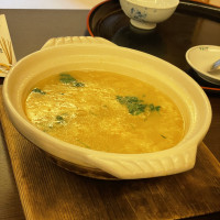 試食の水炊き
鍋ごと出していただきました