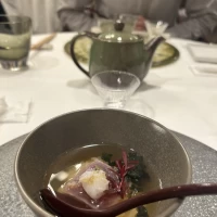 マグロとタコのお茶漬けは出汁が美味しい