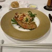 海老を使った海鮮料理